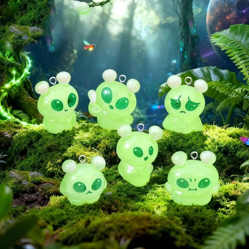 10Pcs Cute Mini Green Alien Re - Resin Art Handmade ulasan dan harga