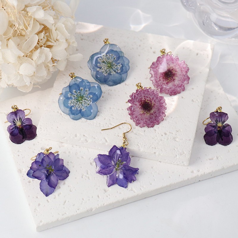 Natural Hydrangea Flower Earri - Dried Flower Pressed ulasan dan harga